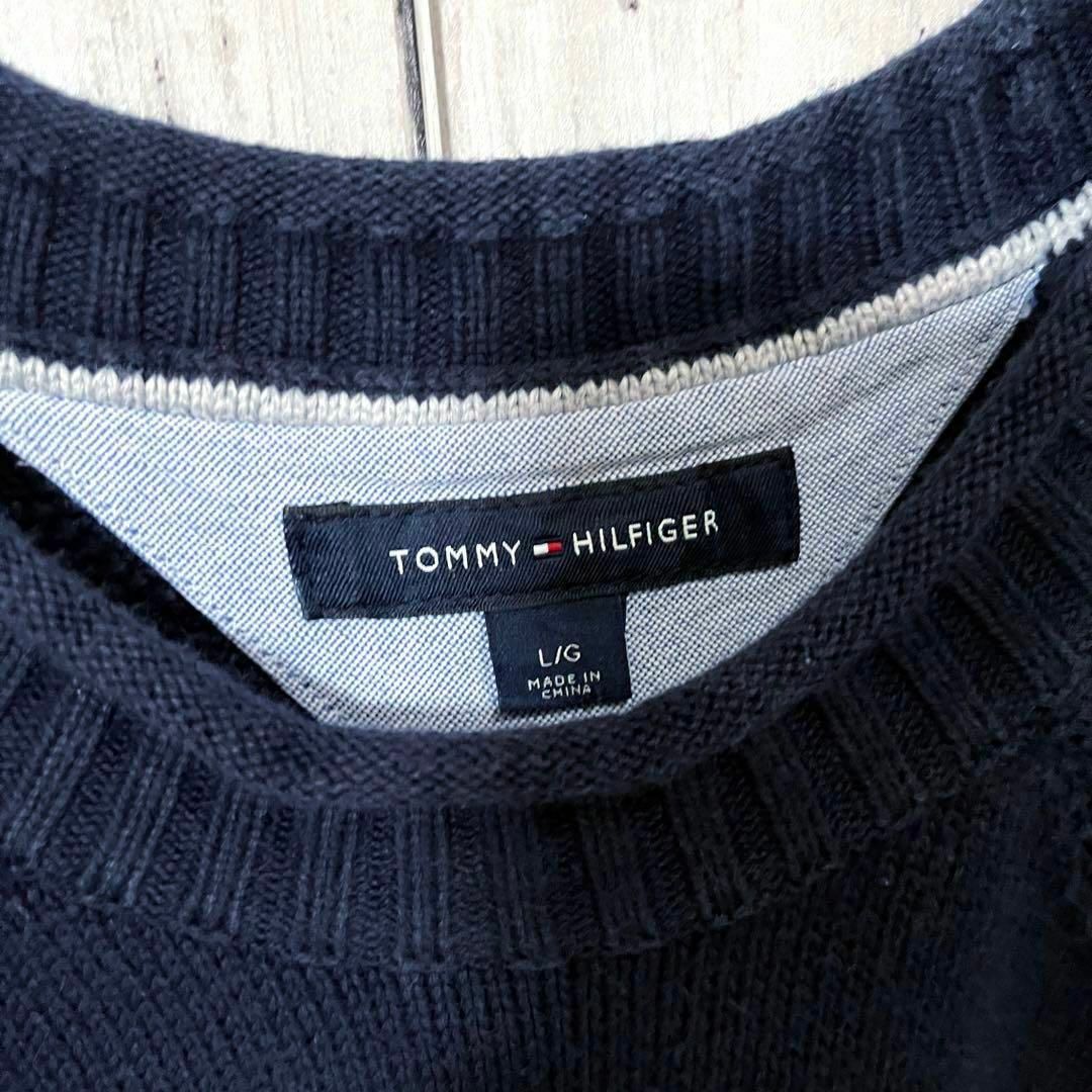 TOMMY HILFIGER(トミーヒルフィガー)のUS古着　トミーヒルフィガーワンポイント刺繍ロゴコットンニットセーター　紺　L その他のその他(その他)の商品写真