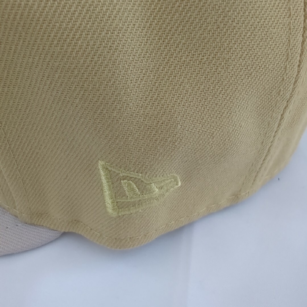NEW ERA(ニューエラー)の新品　海外限定　インディアンス　ベージュ　NEWERA　CAP  7 1/2 メンズの帽子(キャップ)の商品写真