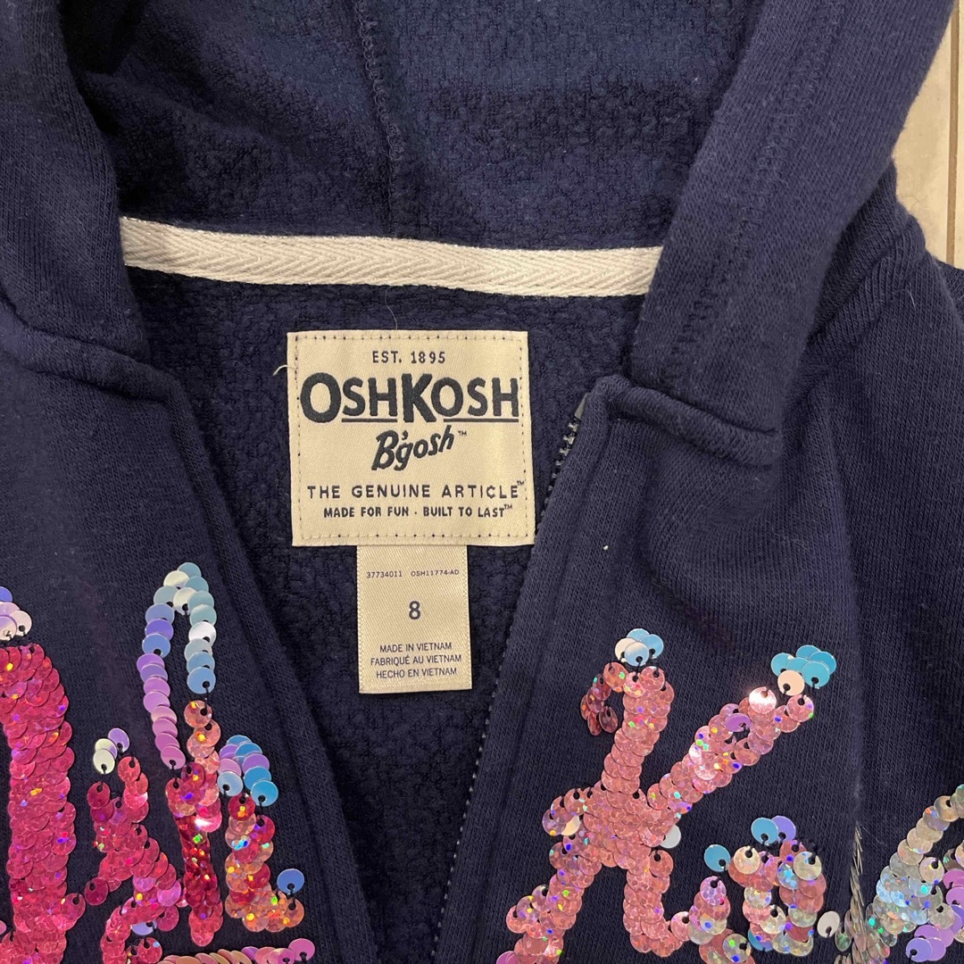 OshKosh(オシュコシュ)のOshKoshアウター / 女の子130 キッズ/ベビー/マタニティのキッズ服女の子用(90cm~)(ジャケット/上着)の商品写真