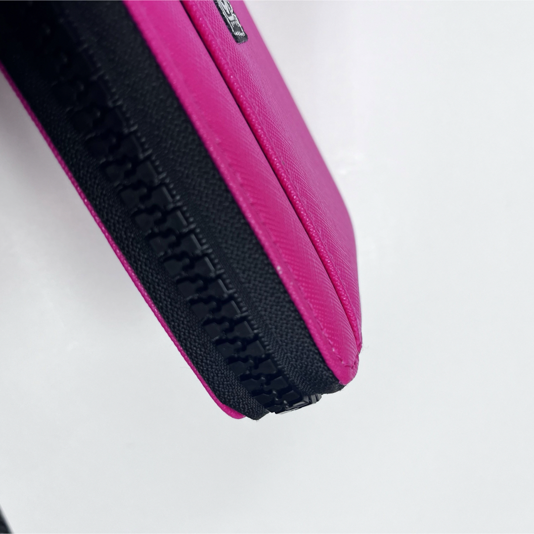 ピンク　長財布　お財布　LUV PINK シンプル　可愛い　女の子 レディースのファッション小物(財布)の商品写真