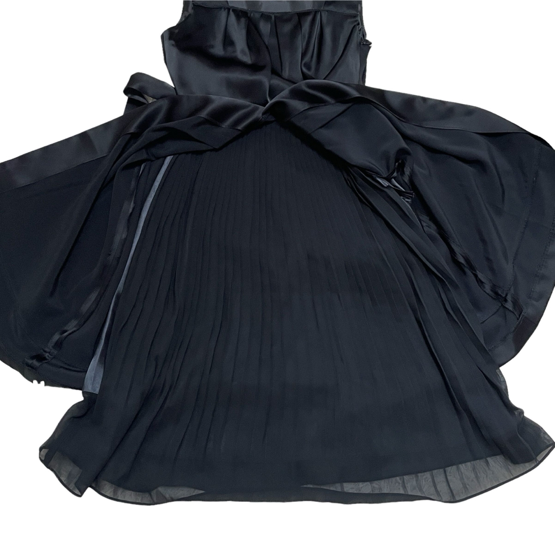 SCOT CLUB(スコットクラブ)のスコットクラブ ノースリーブワンピース ドレス 9号 プリーツ リボン 黒 レディースのフォーマル/ドレス(その他ドレス)の商品写真