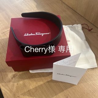 サルヴァトーレフェラガモ(Salvatore Ferragamo)のフェラガモ ferragamo カチューシャ レザー(カチューシャ)