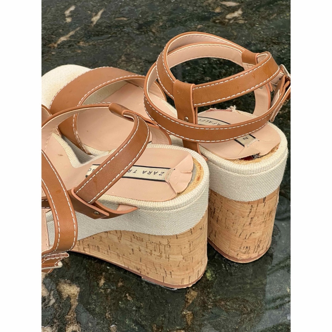 ZARA(ザラ)のzara サンダル レディースの靴/シューズ(サンダル)の商品写真