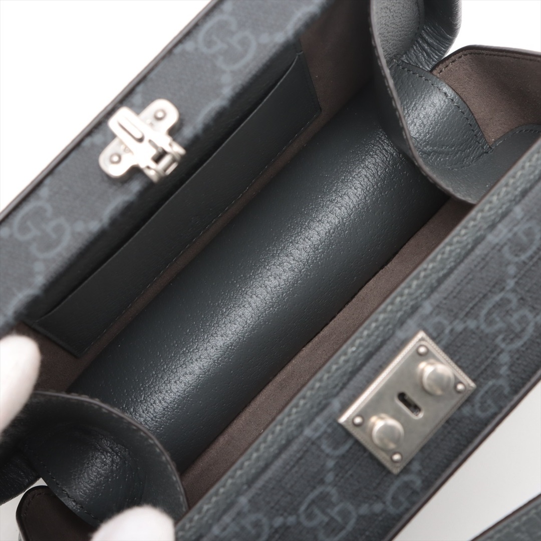 Gucci(グッチ)のグッチ  PVC×レザー  グレー ユニセックス ショルダーバッグ レディースのバッグ(ショルダーバッグ)の商品写真