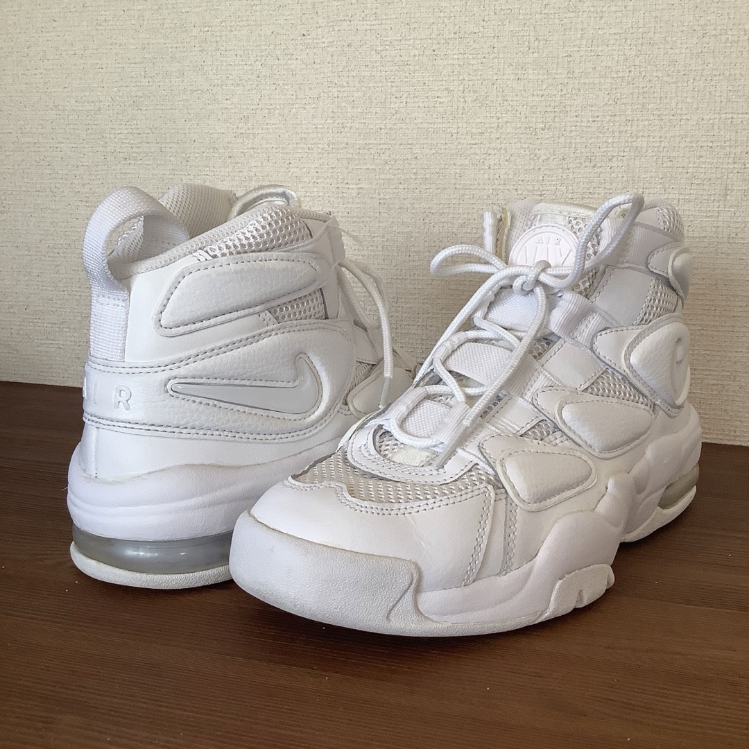 NIKE(ナイキ)の NIKE Air Max Uptempo '94 922934-100 レディースの靴/シューズ(スニーカー)の商品写真