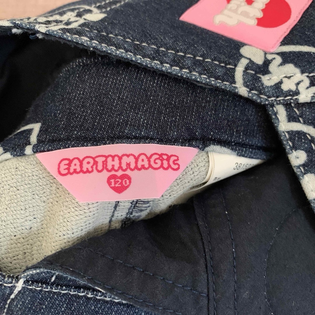 EARTHMAGIC(アースマジック)のアースマジック　オーバーオール キッズ/ベビー/マタニティのキッズ服女の子用(90cm~)(パンツ/スパッツ)の商品写真