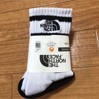 ザノースフェイス(THE NORTH FACE)の新品・未使用✨ノースフェイス　キッズ　靴下　16〜18cm(靴下/タイツ)