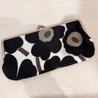 マリメッコ(marimekko)のマリメッコ　ポーチ　marimekko(ポーチ)