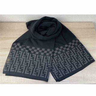 フェンディ マフラーの通販 1,000点以上 | FENDIを買うならラクマ