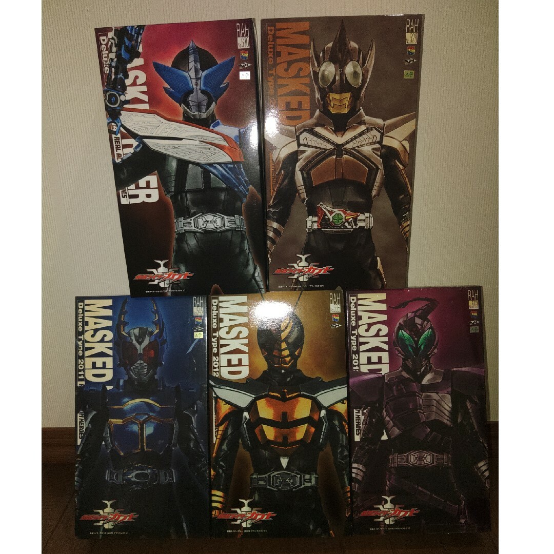 MEDICOM TOY(メディコムトイ)のRAH 仮面ライダーカブト 6体セット　国内正規品 エンタメ/ホビーのフィギュア(特撮)の商品写真