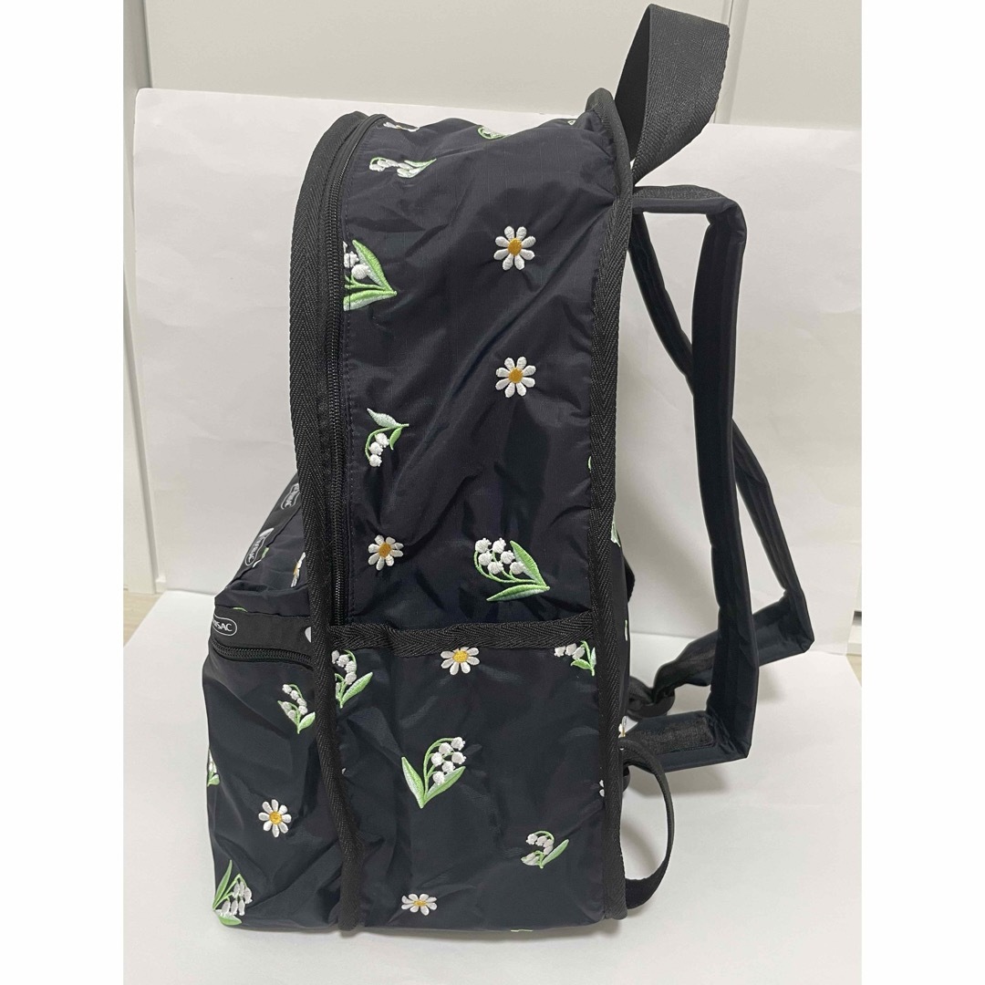 LeSportsac(レスポートサック)のLeSportsacレスポートサックデイジーバレーリュック レディースのバッグ(リュック/バックパック)の商品写真