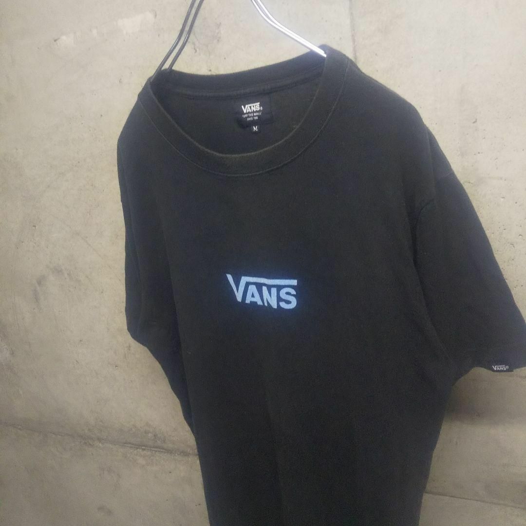 VANS(ヴァンズ)のVANS バンズ　ロゴ Tシャツ M ブラック 古着　ヴァンズ　黒×水色 メンズのトップス(Tシャツ/カットソー(半袖/袖なし))の商品写真