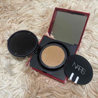 ナーズ(NARS)のNARS ナチュラルラディアントロングウェアファンデーション　限定　5880(ファンデーション)