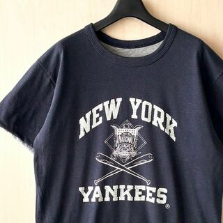ヴィンテージ(VINTAGE)の風合い良　ニューヨークヤンキース　Tシャツ　古着　ダブルフェイス　リバーシブル(Tシャツ/カットソー(半袖/袖なし))