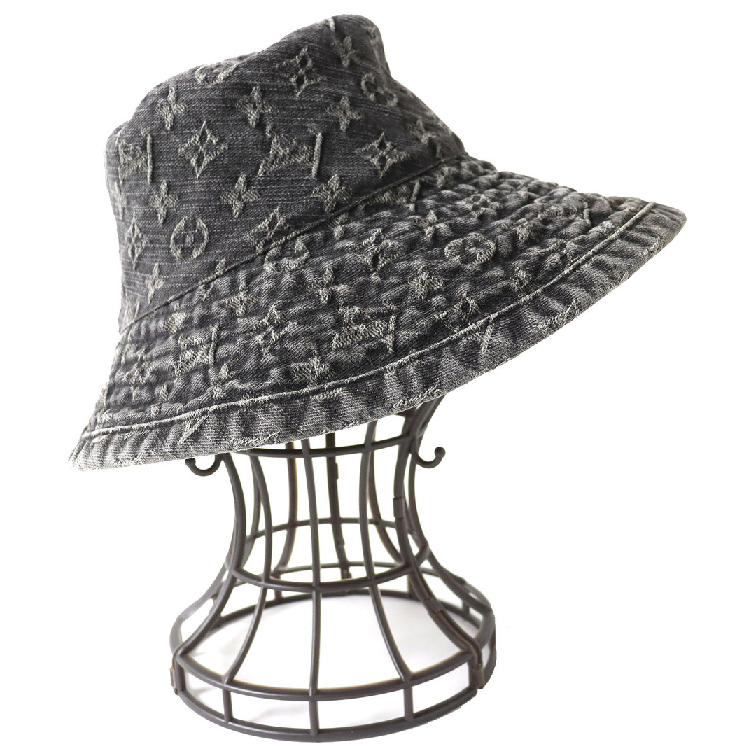 LOUIS VUITTON(ルイヴィトン)の美品 LOUIS VUITTON ルイヴィトン 410907 コットン モノグラムデニム 帽子 バケット ハット ブラック系 S フランス製 正規品 レディース レディースの帽子(ハット)の商品写真