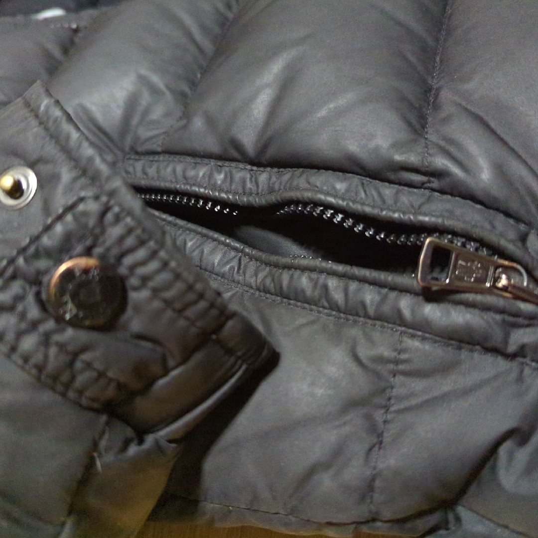 MONCLER(モンクレール)のMONCLER　ダウン　黒 メンズのジャケット/アウター(ダウンジャケット)の商品写真