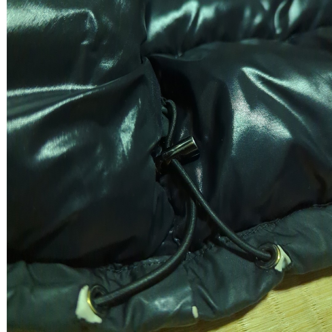 MONCLER(モンクレール)のMONCLER　ダウン　黒 メンズのジャケット/アウター(ダウンジャケット)の商品写真