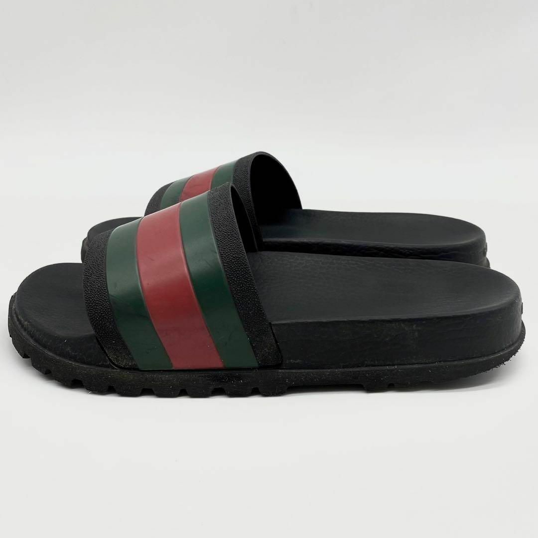 Gucci(グッチ)の【正規品✨】グッチ シェリーライン スライドシャワーサンダル ブラック 黒 メンズの靴/シューズ(サンダル)の商品写真