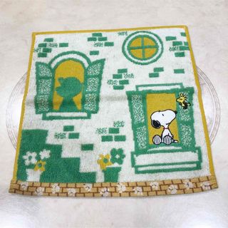 スヌーピー(SNOOPY)のPEANUTS SNOOPY   タオルハンカチ　刺繍　未使用品(ハンカチ)