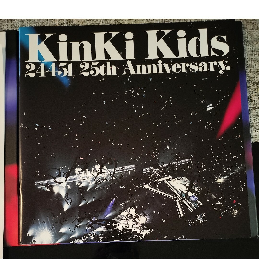 KinKi Kids(キンキキッズ)のKinKi Kids 24451 2022-2023 Blu-ray エンタメ/ホビーのDVD/ブルーレイ(ミュージック)の商品写真