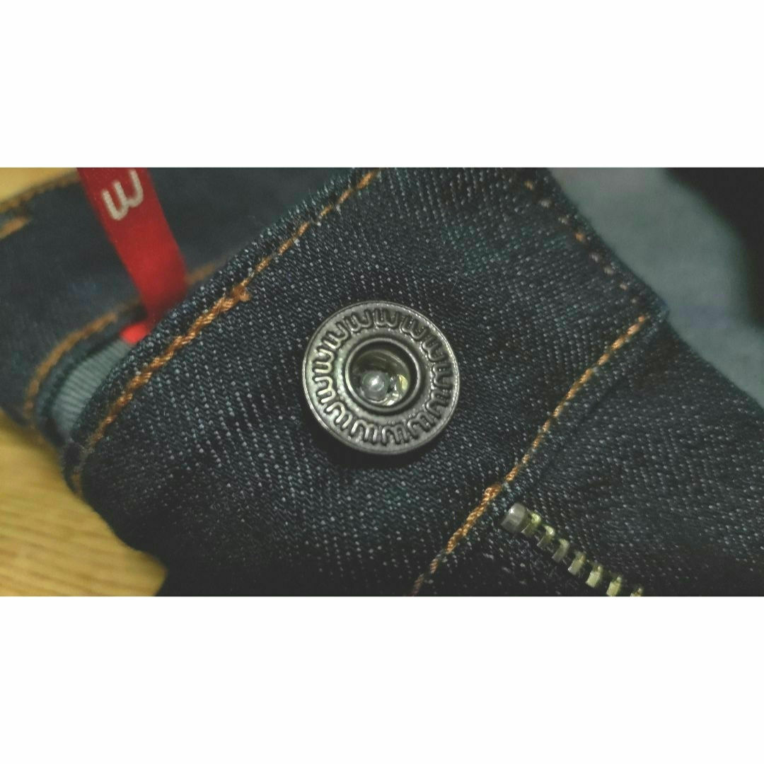 UNIQLO(ユニクロ)のユニクロ UJ リラックスフィット ストレートジーンズ 36(91cm)✨新品 メンズのパンツ(デニム/ジーンズ)の商品写真