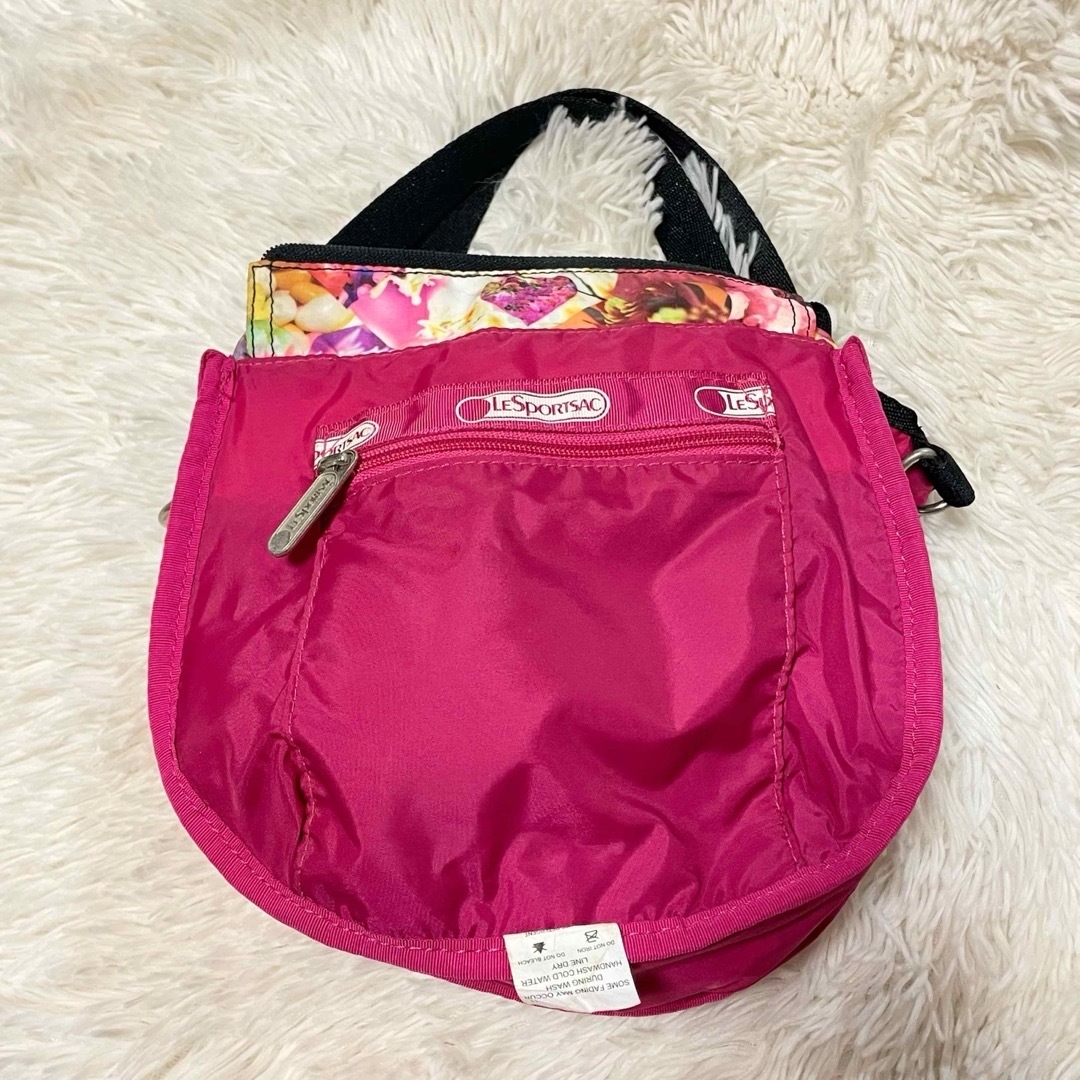 LeSportsac(レスポートサック)の希少　レスポ×蜷川実花　ニナデジ　プリント　ショルダーバッグ　スモールジェニー レディースのバッグ(ショルダーバッグ)の商品写真