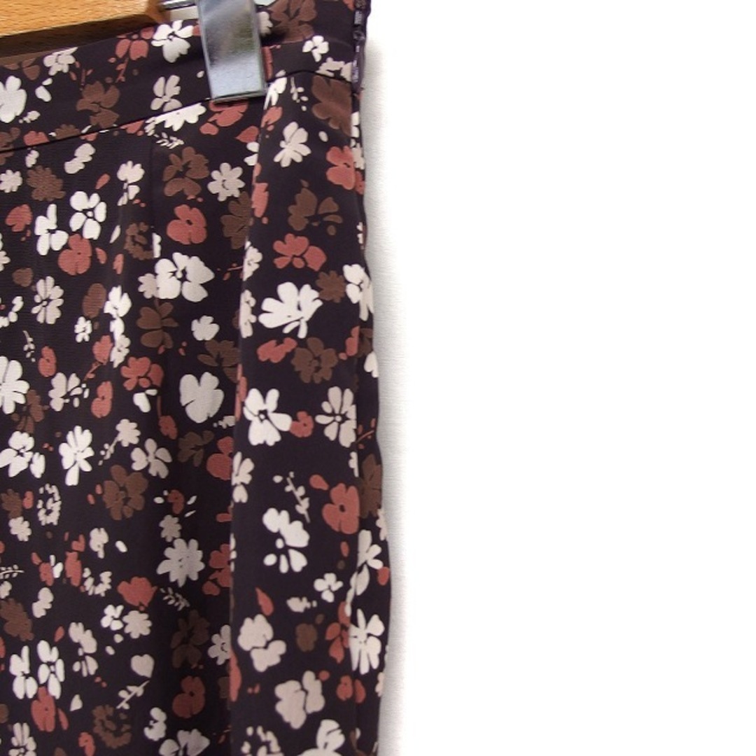 ROSSO(ロッソ)のロッソ ROSSO アーバンリサーチ フラワープリント フレアスカート マキシ丈 レディースのスカート(ロングスカート)の商品写真