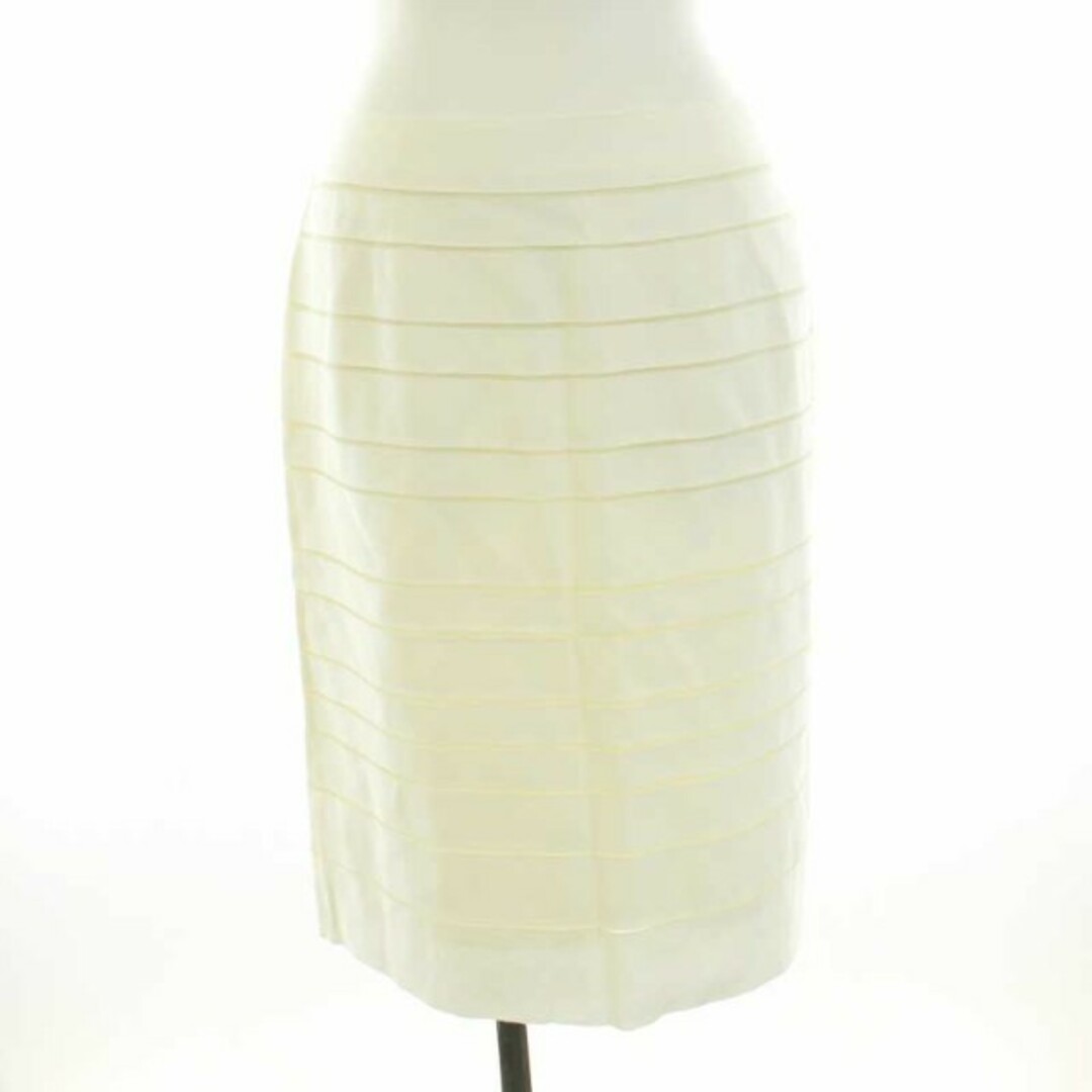 LANVIN(ランバン)のランバン LANVIN COLLECTION タイトスカート ひざ丈 白 レディースのスカート(ひざ丈スカート)の商品写真