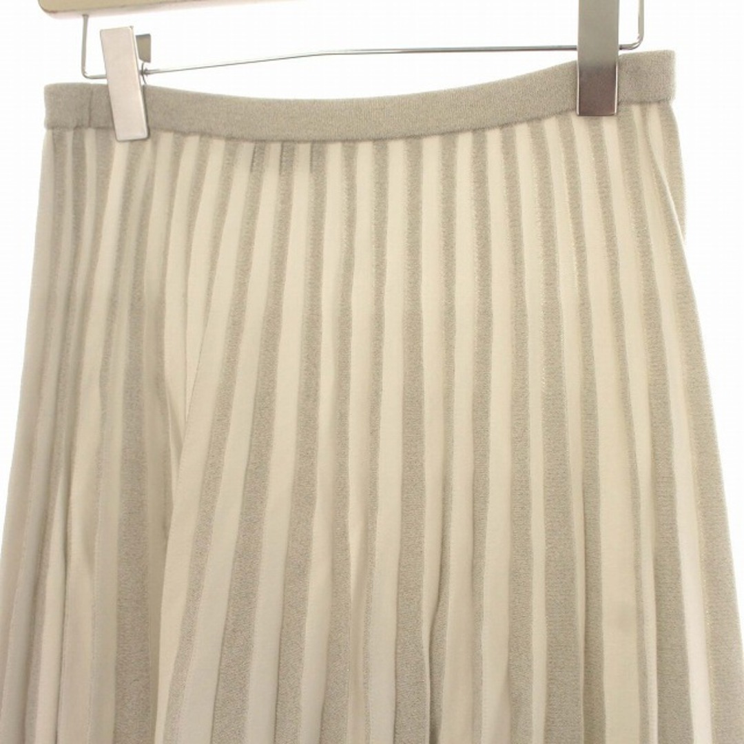 Drawer(ドゥロワー)のドゥロワー Drawer ニット プリーツ スカート ロング グレー 白 レディースのスカート(ロングスカート)の商品写真
