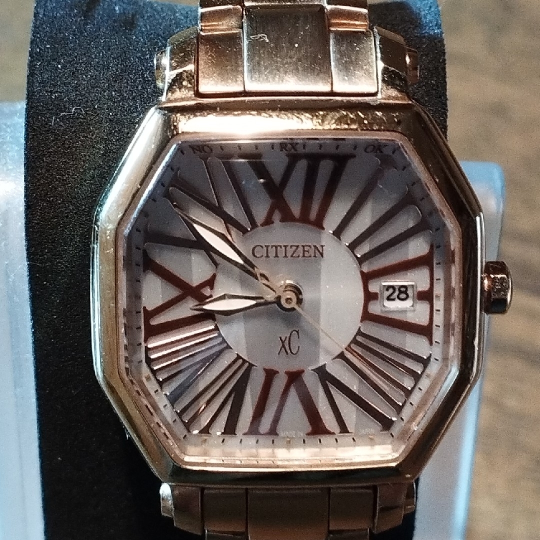 CITIZEN(シチズン)のAD39　シチズン・xC　電波・ソーラー時計　日付・耐磁 レディースのファッション小物(腕時計)の商品写真