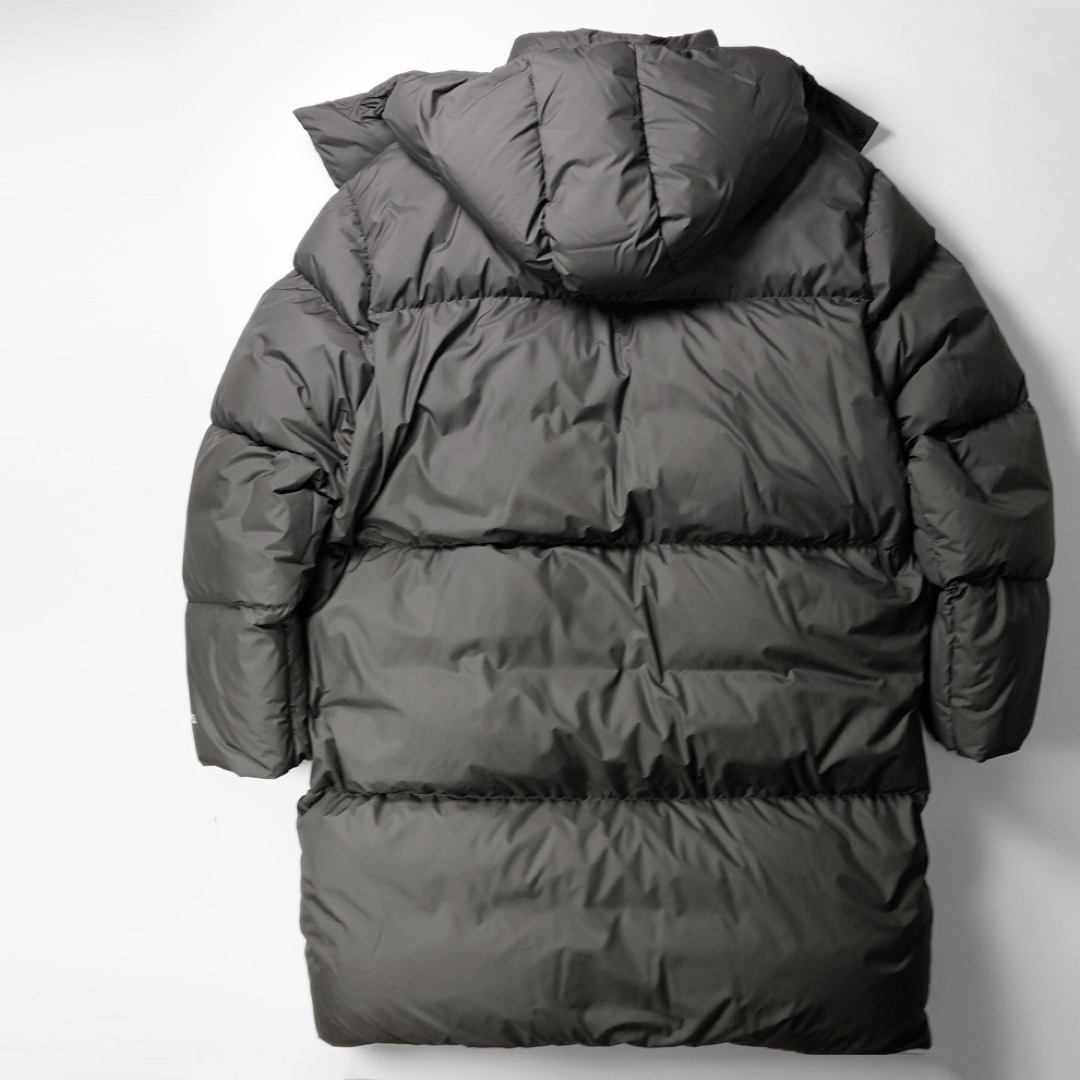 MONCLER(モンクレール)の国内新品31万MONCLER 1952 モンクレールジーニアスダウンコート4 メンズのジャケット/アウター(ダウンジャケット)の商品写真