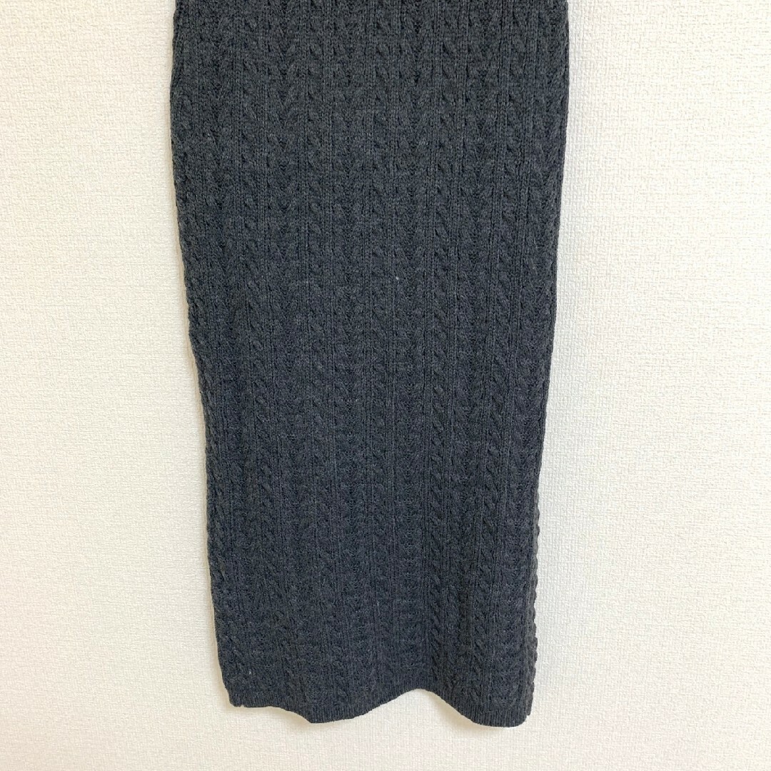 ラジエム　タイトスカート　M　グレー　ニット　ケーブル編み　アクリル100% レディースのスカート(ロングスカート)の商品写真