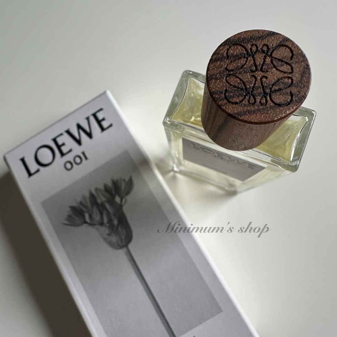 LOEWE(ロエベ)のLOEWEトワレ(WOMAN) コスメ/美容の香水(香水(女性用))の商品写真