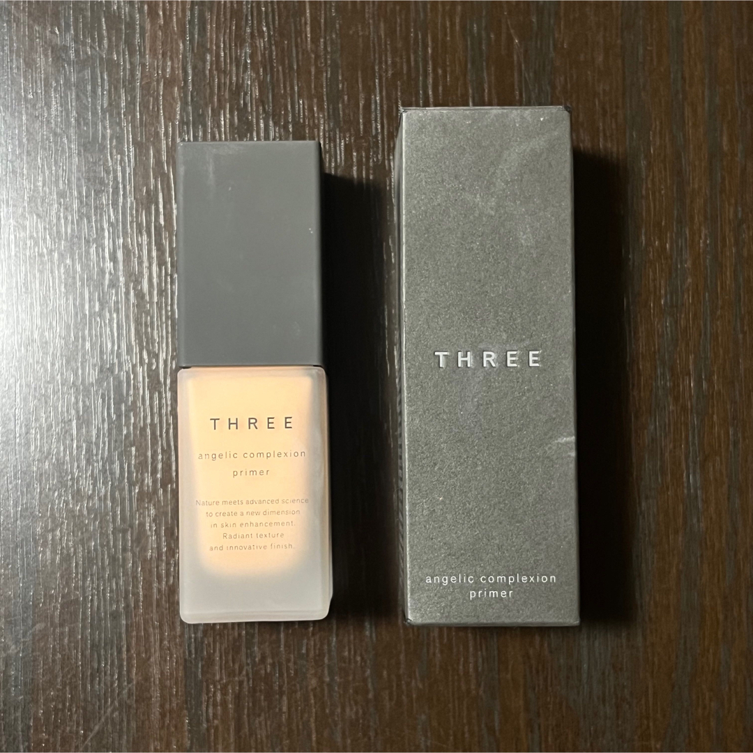 THREE(スリー)のTHREE アンジェリックコンプレクション プライマー 02 コスメ/美容のベースメイク/化粧品(化粧下地)の商品写真