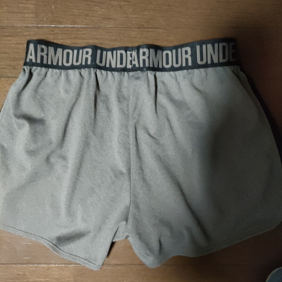 UNDER ARMOUR(アンダーアーマー)のヨガパンツ スポーツ/アウトドアのトレーニング/エクササイズ(ヨガ)の商品写真