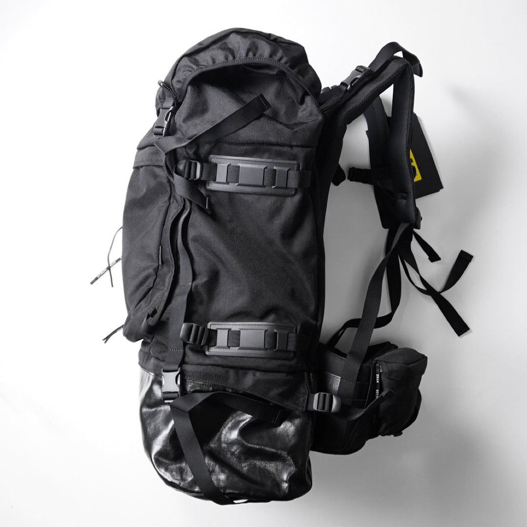 MONCLER - 国内新品39万MONCLER HYKE モンクレールハイク/バック MONCLER - 国内新品39万MONCLER HYKE モンクレールハイク/バック
