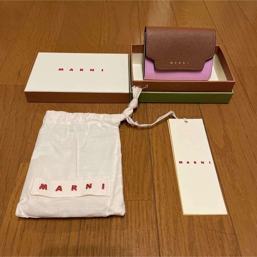 Marni(マルニ)のマルニ MARNI 財布 レディース カードケース/コインケース　ブラウン　新品 レディースのファッション小物(コインケース)の商品写真