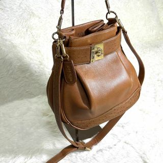 アンクライン(ANNE KLEIN)の超美品】革巾着型バッグ　オーストリッチ　ハンドバッグ　ショルダーバッグ　2way(ショルダーバッグ)