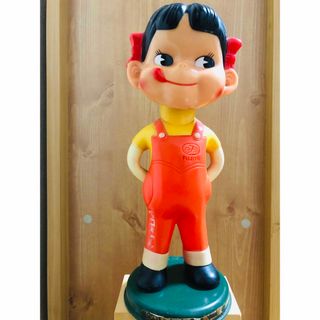 フジヤ(不二家)の非売品　ペコちゃん　首振り人形(ノベルティグッズ)