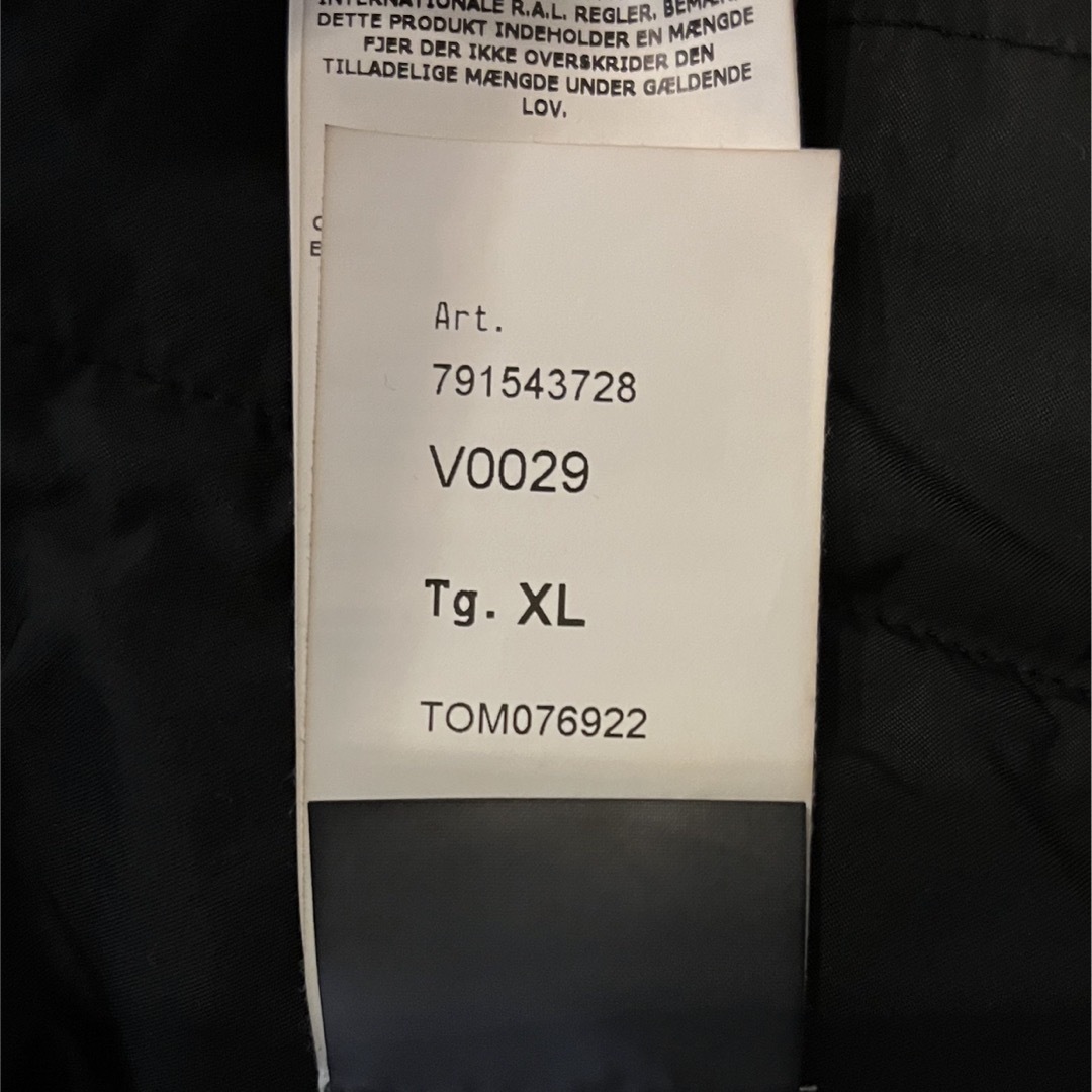 STONE ISLAND(ストーンアイランド)のダウンジャケット【ストーンアイランド】 メンズのジャケット/アウター(ダウンジャケット)の商品写真