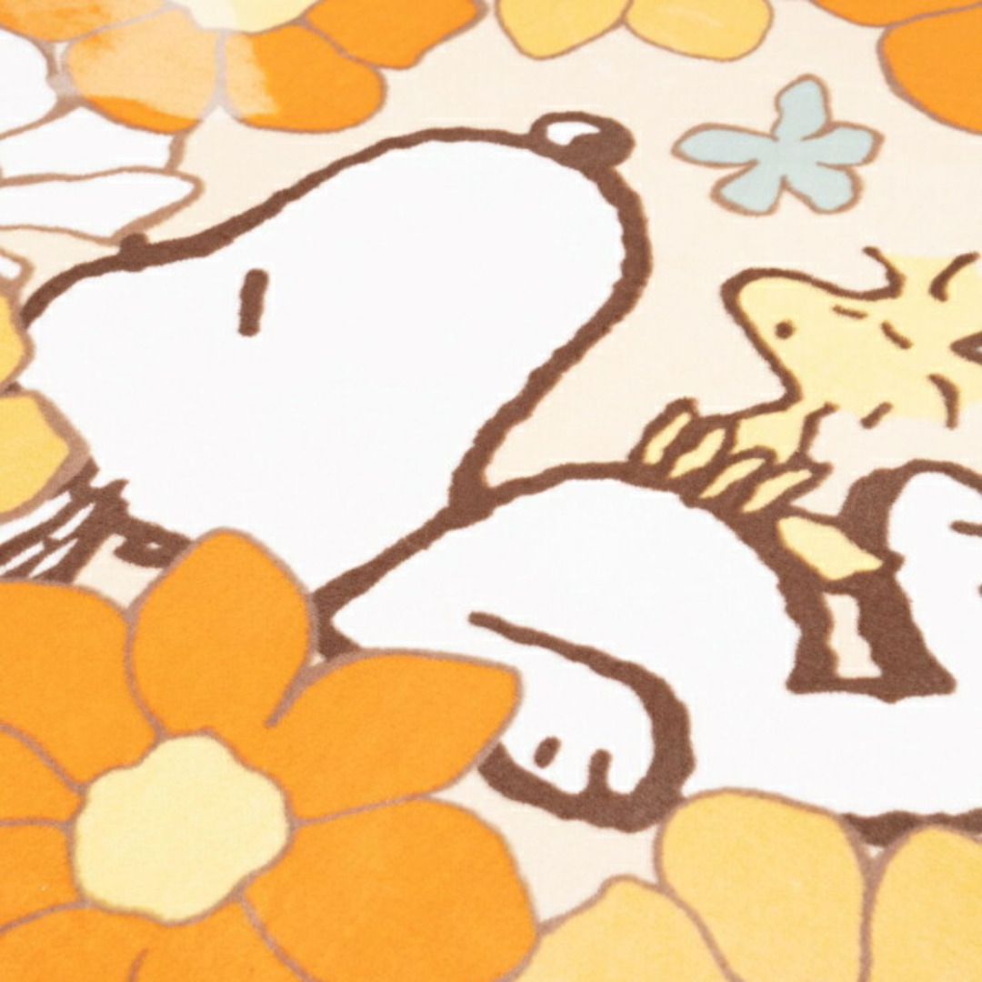 SNOOPY(スヌーピー)のスヌーピー 花いっぱい ラグマット 【180×180cm】 インテリア SNOOPY キッズ/ベビー/マタニティの寝具/家具(フロアマット)の商品写真