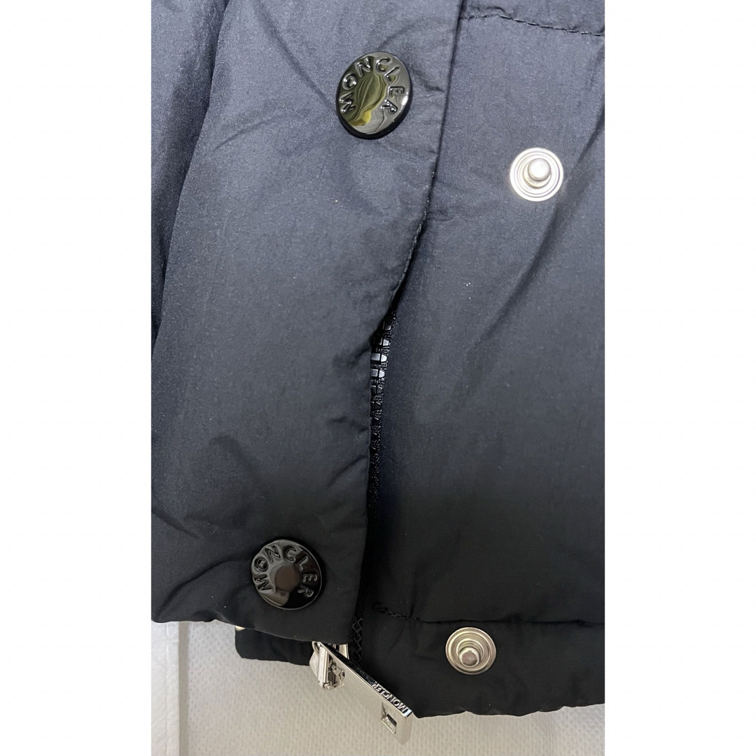 MONCLER モンクレール AVOINE MONCLER モンクレール AVOINE