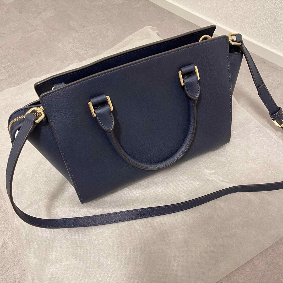 Michael Kors(マイケルコース)の美品✳︎ マイケルコース　セルマ　2way ショルダーバッグ　レザー　ネイビー レディースのバッグ(ショルダーバッグ)の商品写真