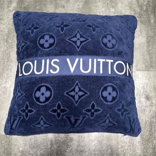 LOUIS VUITTON モノグラム M78816 クッション