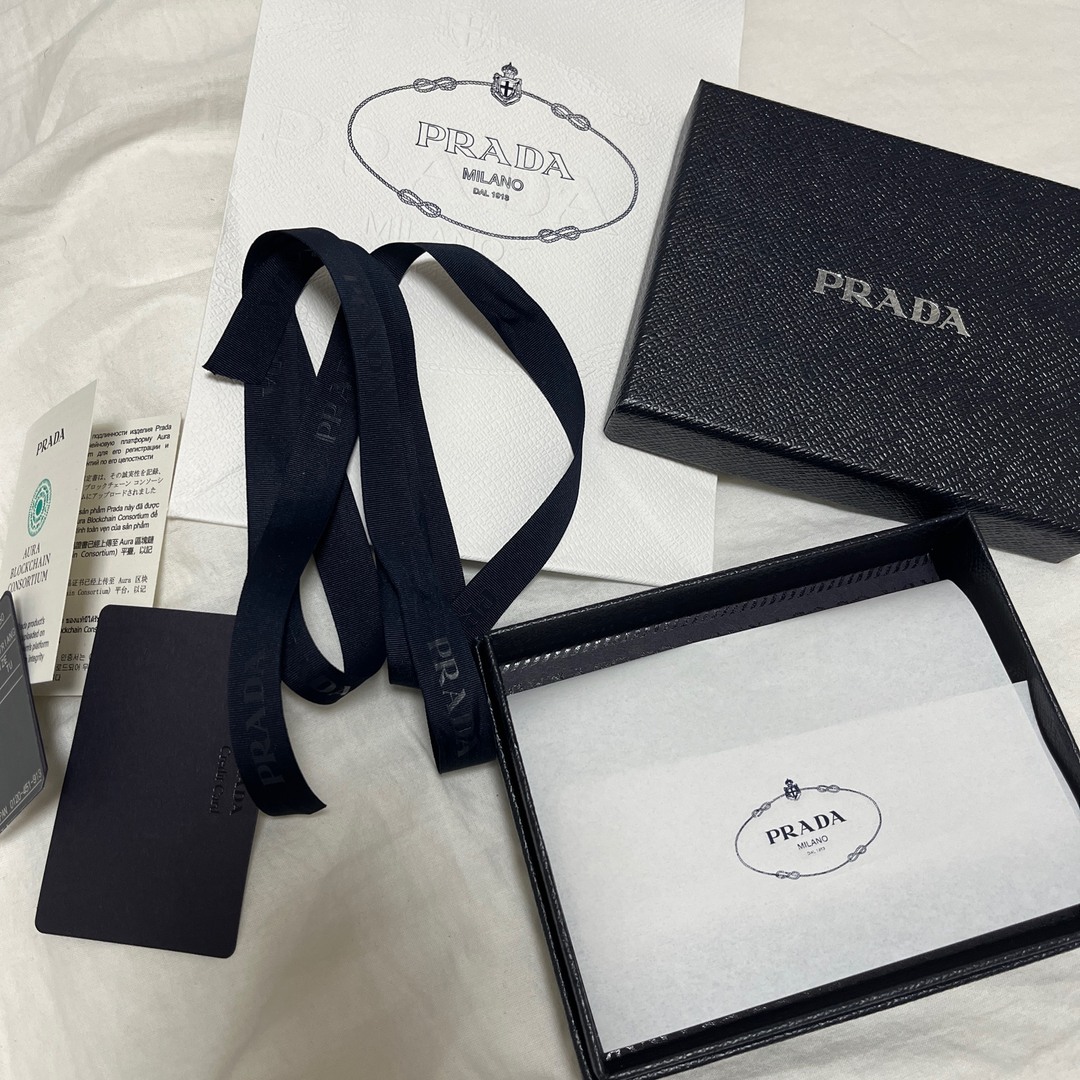 PRADA - PRADA ラッピングの通販 by mani|プラダならラクマ PRADA - PRADA ラッピングの通販 by mani|プラダならラクマ