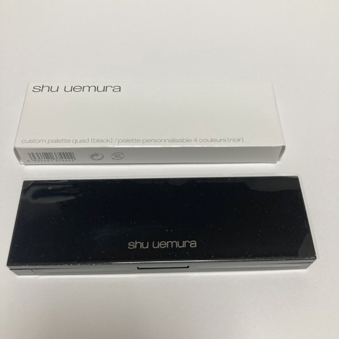 shu uemura(シュウウエムラ)のシュウウエムラ   プレスド アイシャドー4色&ケースセット コスメ/美容のベースメイク/化粧品(アイシャドウ)の商品写真