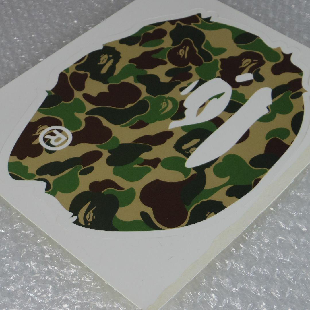 A BATHING APE(アベイシングエイプ)のA BATHING APE マウスパッド 非売品 猿迷彩カモフラ BAPE レア メンズのメンズ その他(その他)の商品写真