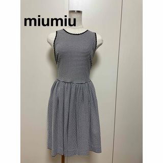 ミュウミュウ(miumiu)の【美品】miumiu ワンピース(ミニワンピース)