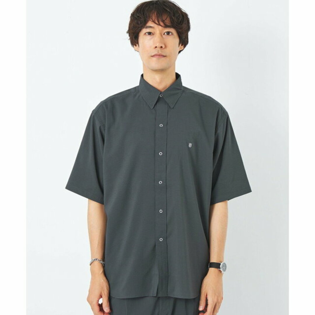 UNITED ARROWS green label relaxing(ユナイテッドアローズグリーンレーベルリラクシング)の【DK.GRAY】【L】【別注】<UNIVERSAL OVERALL>GLR シアサッカー スナップダウン シャツ メンズのトップス(シャツ)の商品写真