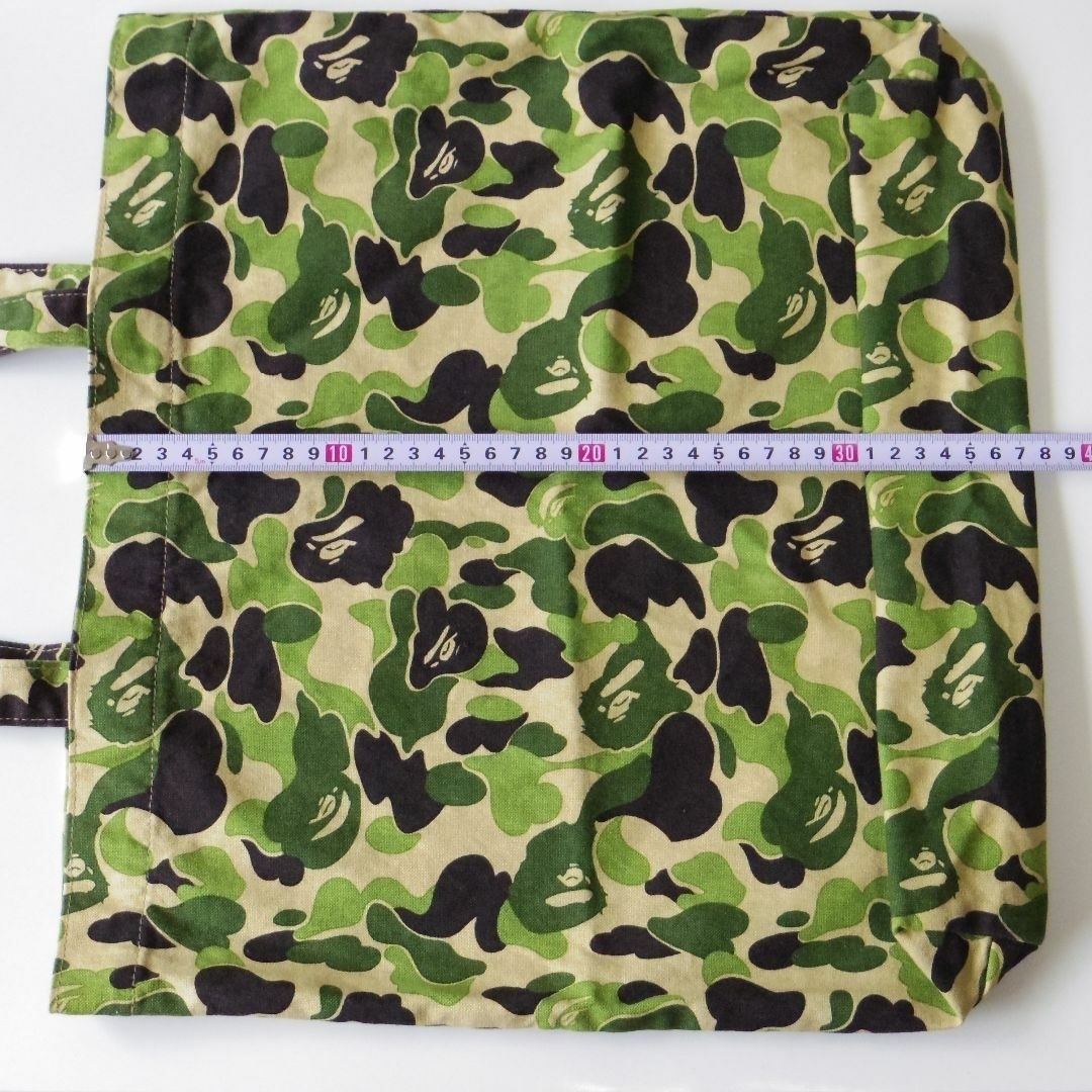 A BATHING APE(アベイシングエイプ)のA BATHING APE トートバッグ 猿迷彩 カモフラ柄 90's 日本製 メンズのバッグ(トートバッグ)の商品写真